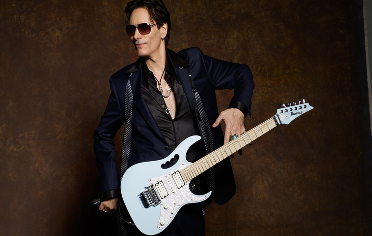 steve vai 755x470 - Guitarras: Modelos para todos os gostos e estilos