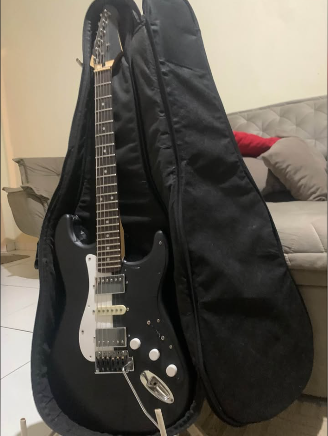 🎸 Guitarra Rockwave RW50 Custom HSH Modificada.