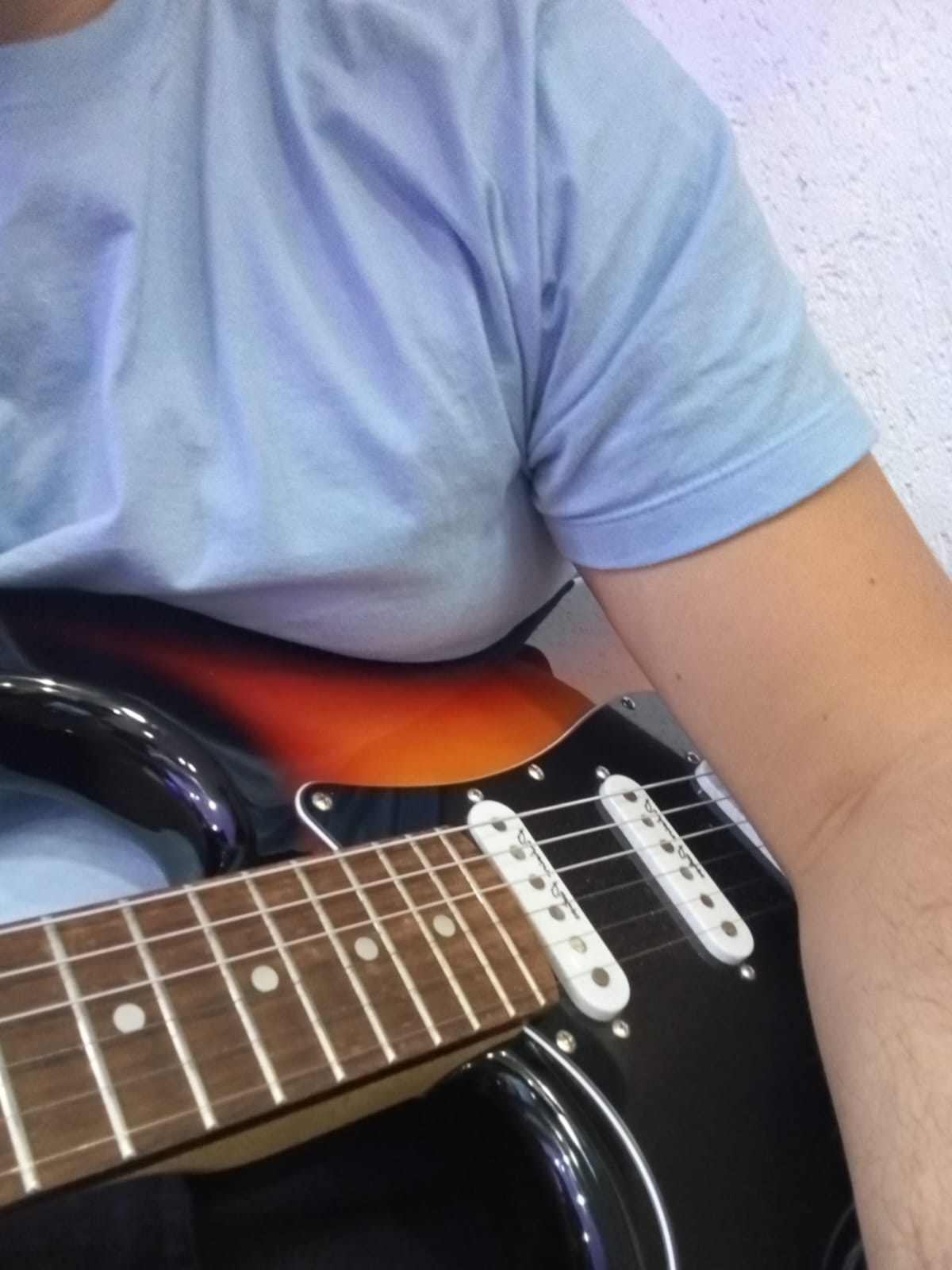 Aria pro II + pinheiro pickups